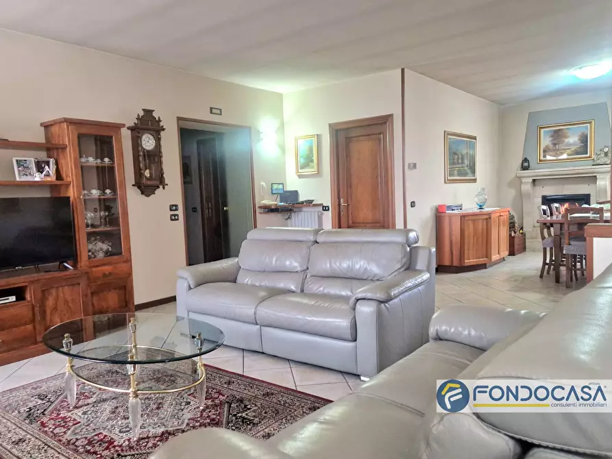 Immagine 26 di Rustico / casale in vendita  in VIA CAMPAGNA a Castegnato