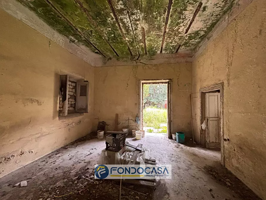 Immagine 7 di Palazzo in vendita  in via girardi 66 a Sant'antimo