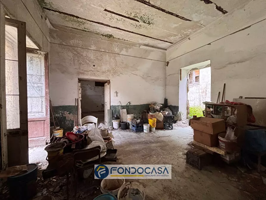 Immagine 6 di Palazzo in vendita  in via girardi 66 a Sant'antimo