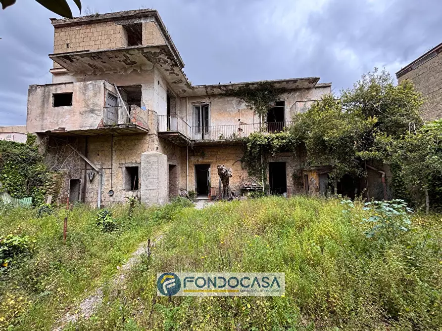 Immagine 3 di Palazzo in vendita  in via girardi 66 a Sant'antimo