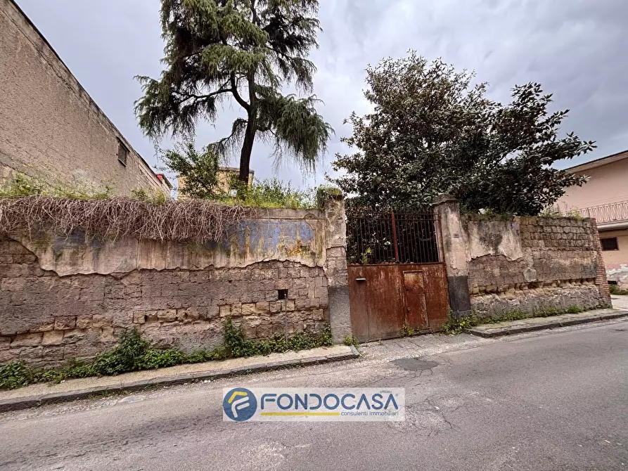 Immagine 13 di Palazzo in vendita  in via girardi 66 a Sant'antimo