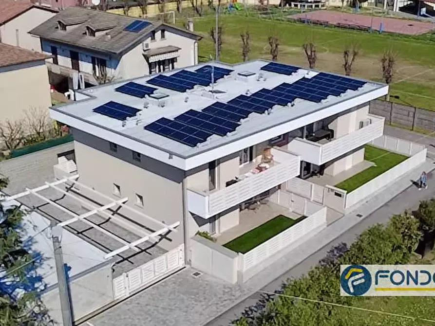 Immagine 16 di Appartamento in vendita  a Palazzolo Sull'oglio