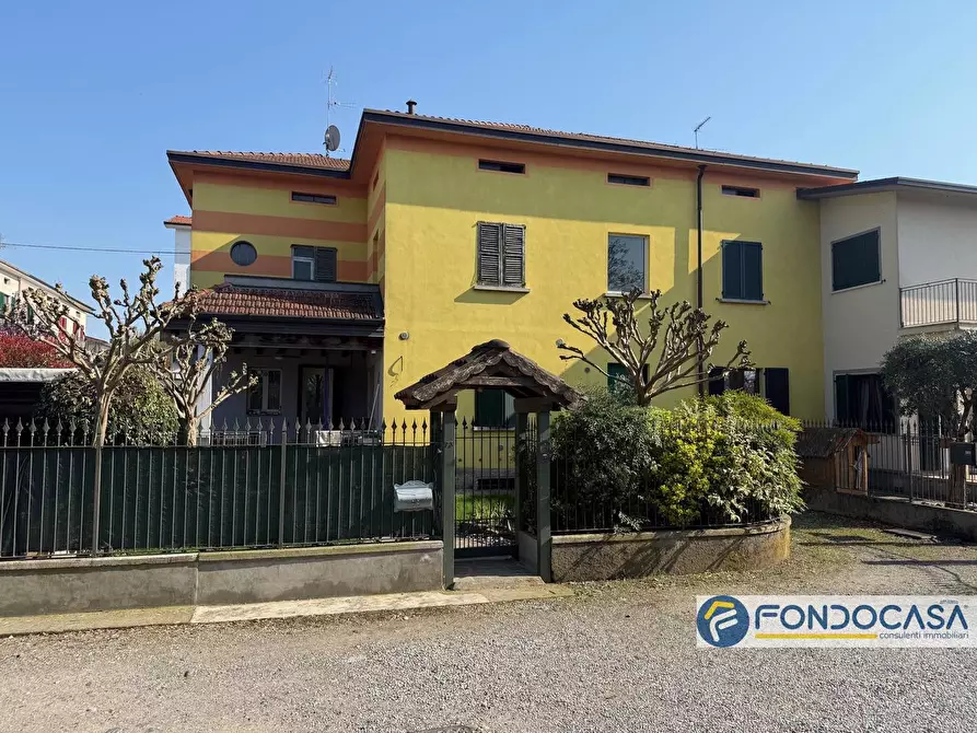 Immagine 2 di Appartamento in vendita  2 a Palazzolo Sull'oglio