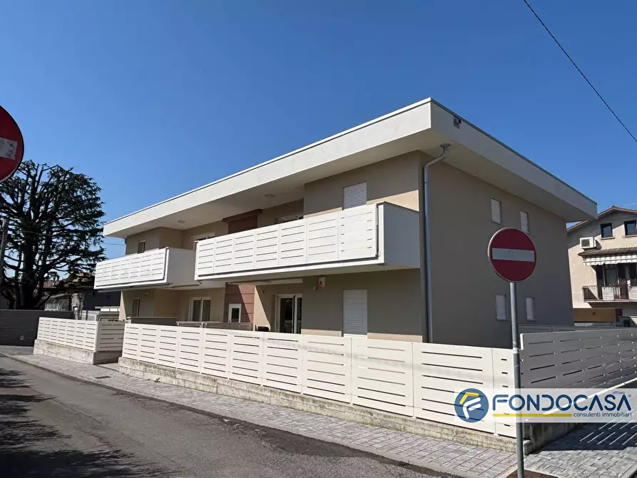 Immagine 1 di Appartamento in vendita  a Palazzolo Sull'oglio