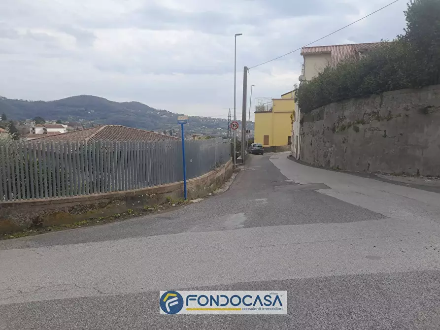 Immagine 4 di Appartamento in vendita  in Via Compra 70 a Salerno