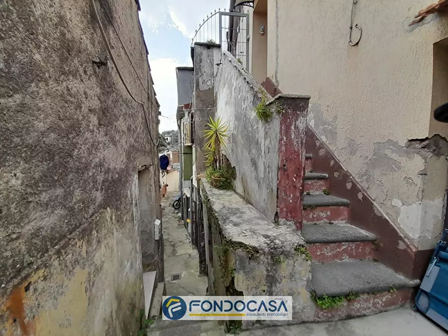 Immagine 9 di Appartamento in vendita  in Via Compra 70 a Salerno