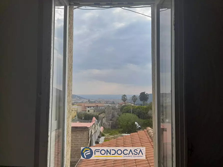 Immagine 13 di Appartamento in vendita  in Via Compra 70 a Salerno