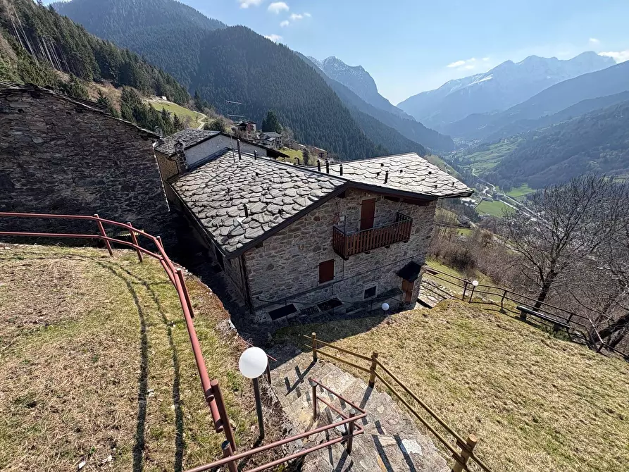 Immagine 1 di Appartamento in vendita  in Tezzi Alti 15b a Ardesio