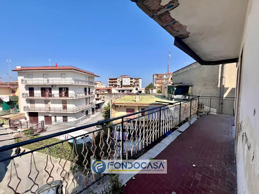 Immagine 12 di Appartamento in vendita  in via tevere 22 a Napoli