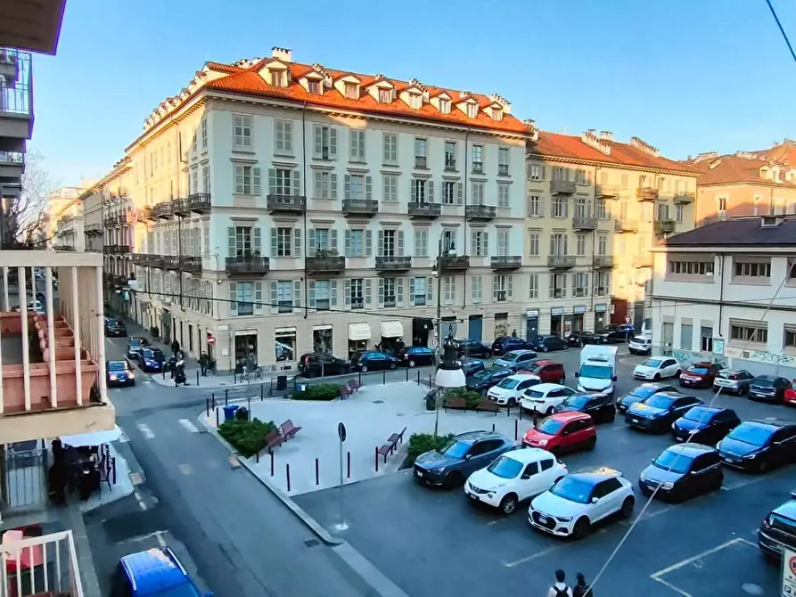 Immagine 13 di Appartamento in vendita  in Via San Secondo 40 a Torino