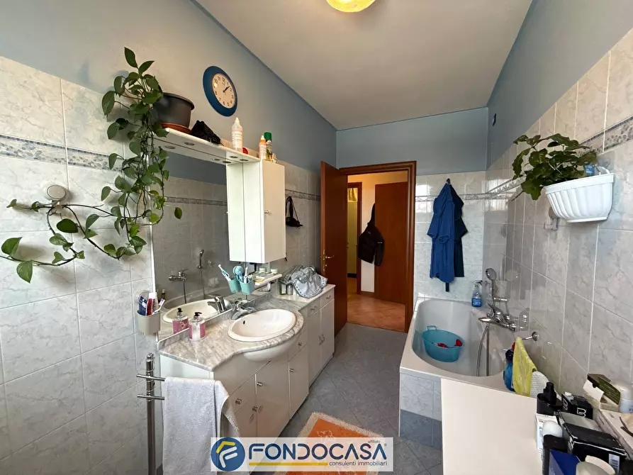 Immagine 16 di Appartamento in vendita  a Rovato