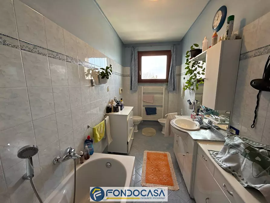 Immagine 17 di Appartamento in vendita  a Rovato