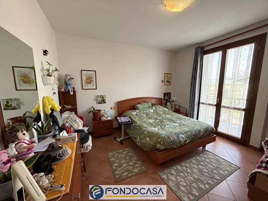 Immagine 11 di Appartamento in vendita  a Rovato