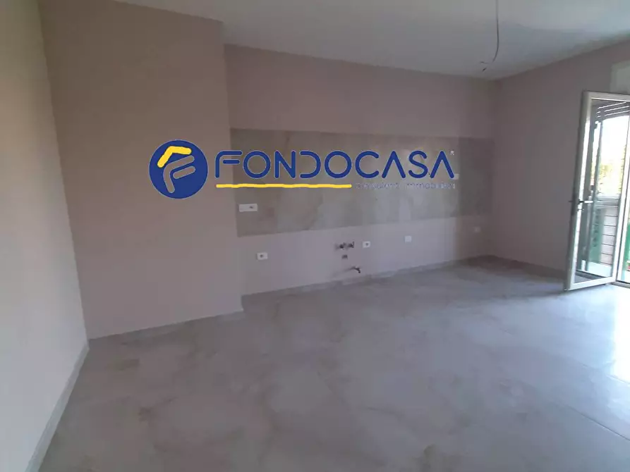 Immagine 9 di Appartamento in affitto  a Giugliano In Campania