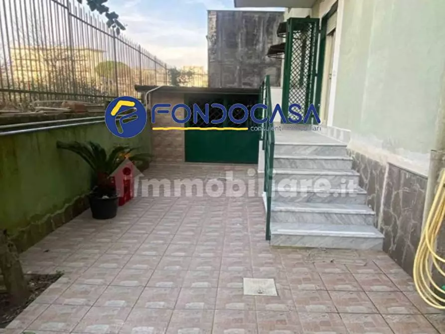 Immagine 11 di Appartamento in affitto  a Giugliano In Campania