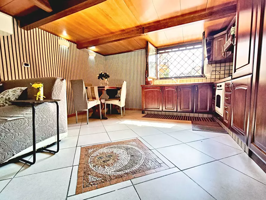 Immagine 7 di Appartamento in affitto  a Casoria