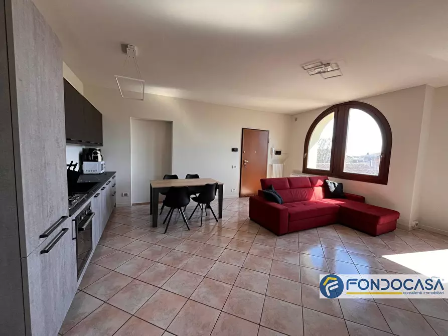 Immagine 5 di Appartamento in vendita  in Via G. Nicolai a Grumello Del Monte