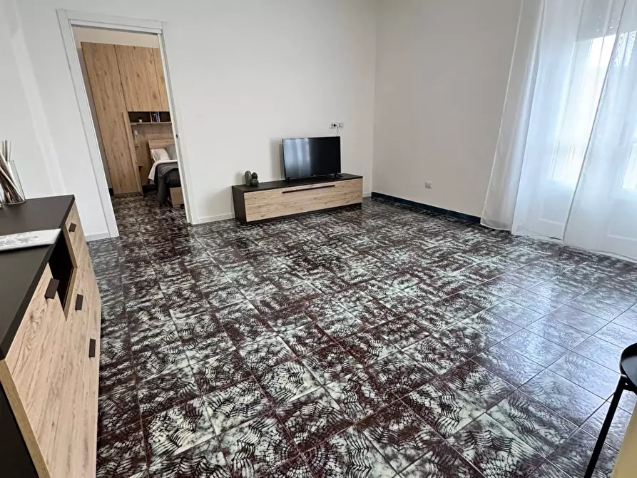 Immagine 4 di Appartamento in vendita  in via torrione 79 a Salerno