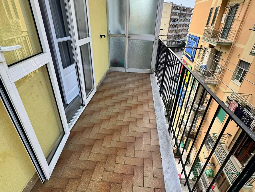 Immagine 19 di Appartamento in vendita  in via torrione 79 a Salerno