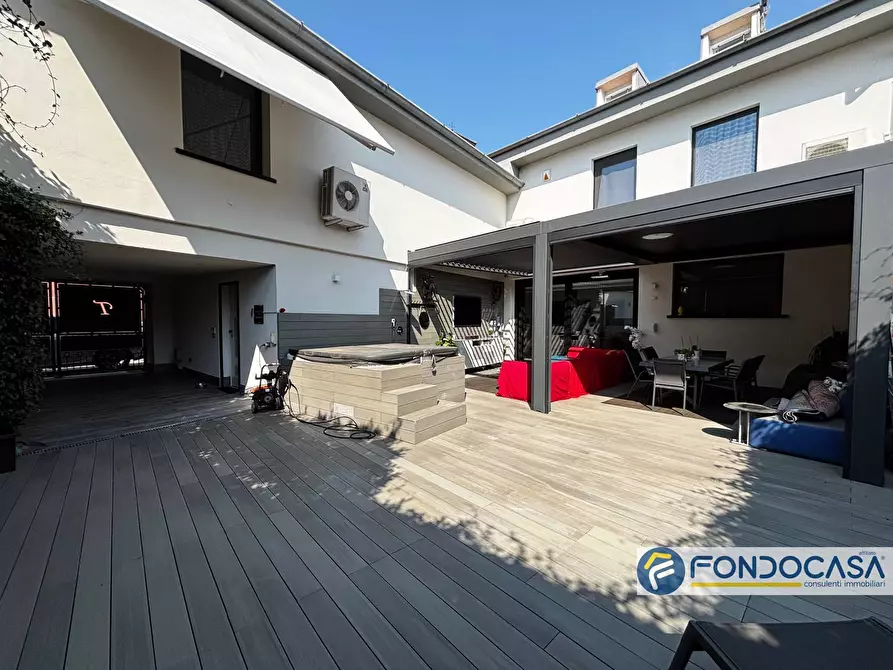 Immagine 16 di Villa in vendita  in Via Bergamo a Palazzolo Sull'oglio