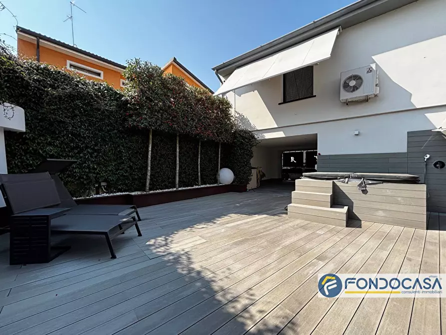 Immagine 17 di Villa in vendita  in Via Bergamo a Palazzolo Sull'oglio