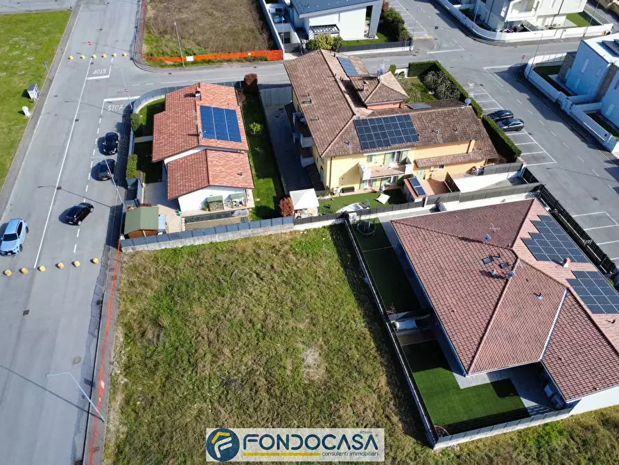 Immagine 1 di Terreno residenziale in vendita  a Ospitaletto