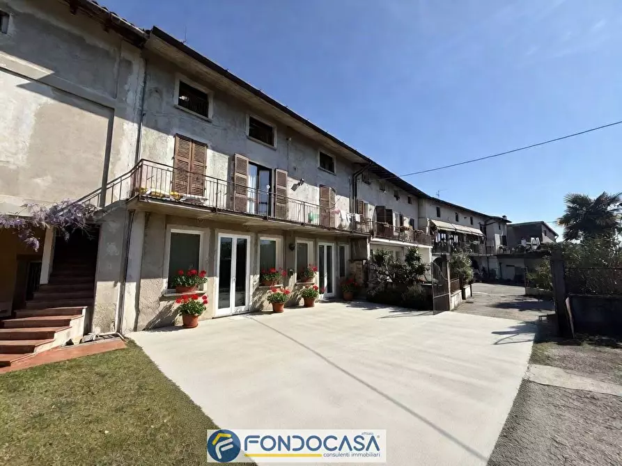 Immagine 2 di Appartamento in vendita  a Cazzago San Martino