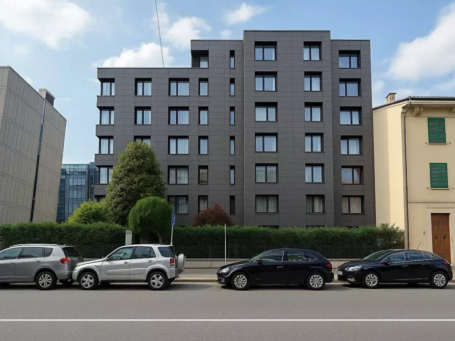 Immagine 1 di Appartamento in vendita  in via nizza 26 a Torino