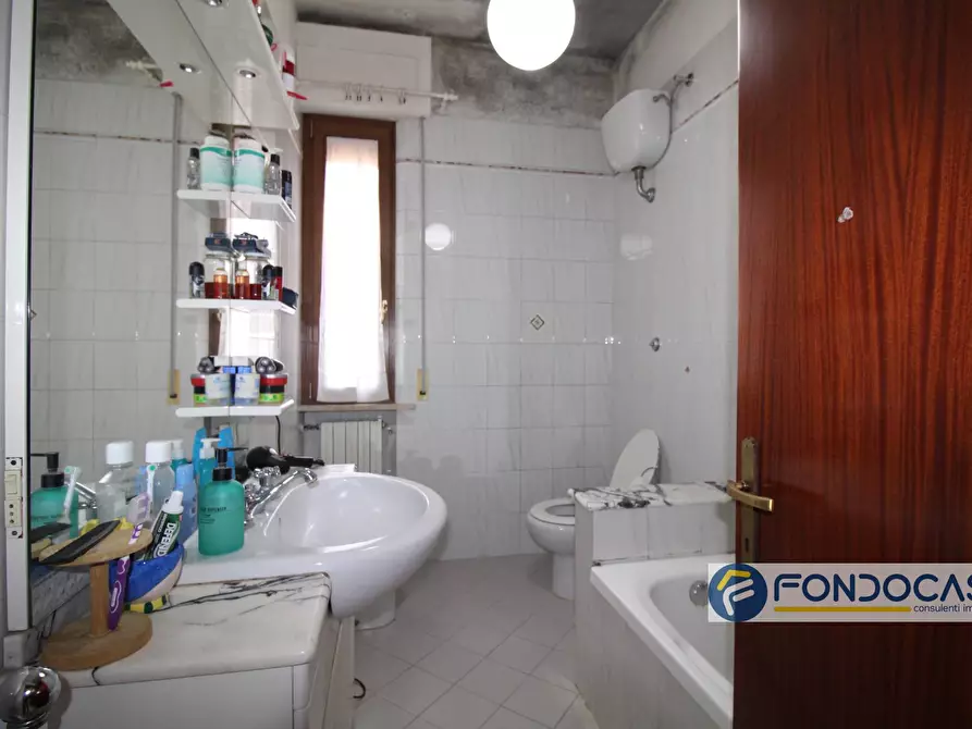 Immagine 18 di Appartamento in vendita  in Via Falcone e Borsellino Montecalvoli a Montopoli In Val D'arno