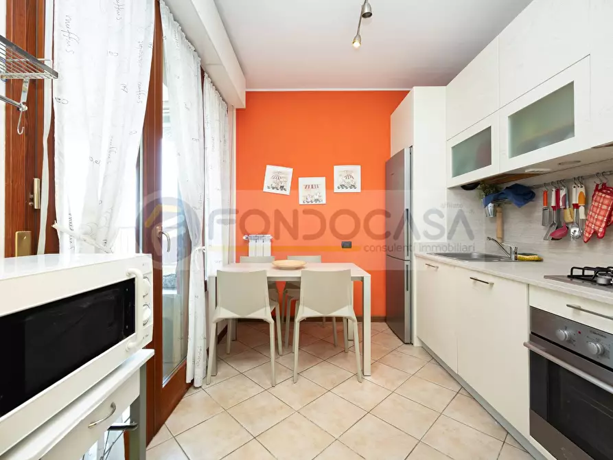 Immagine 10 di Appartamento in vendita  in via Tremelloni 40 a Milano