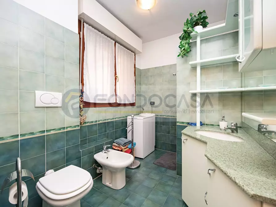 Immagine 21 di Appartamento in vendita  in via Tremelloni 40 a Milano