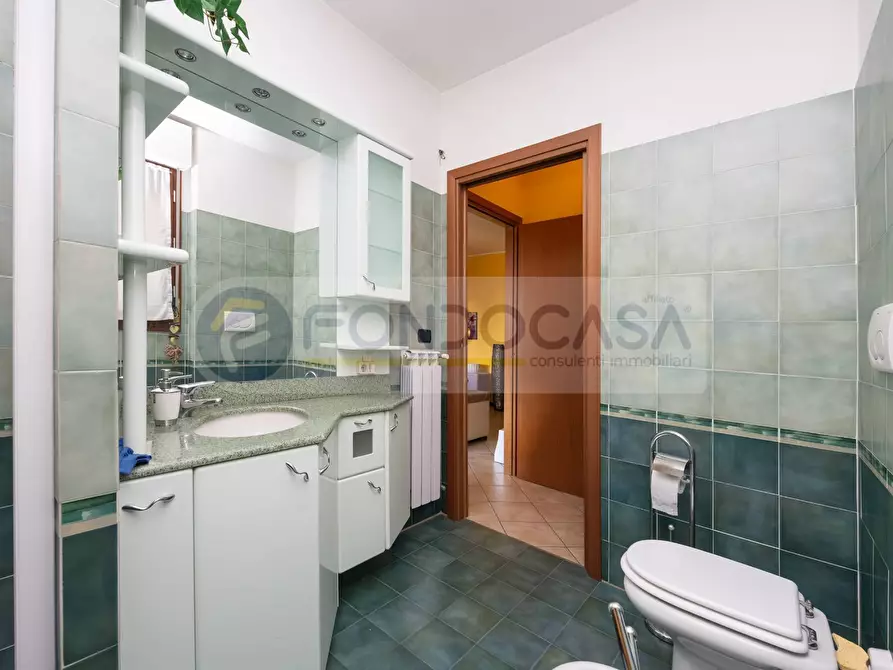 Immagine 23 di Appartamento in vendita  in via Tremelloni 40 a Milano