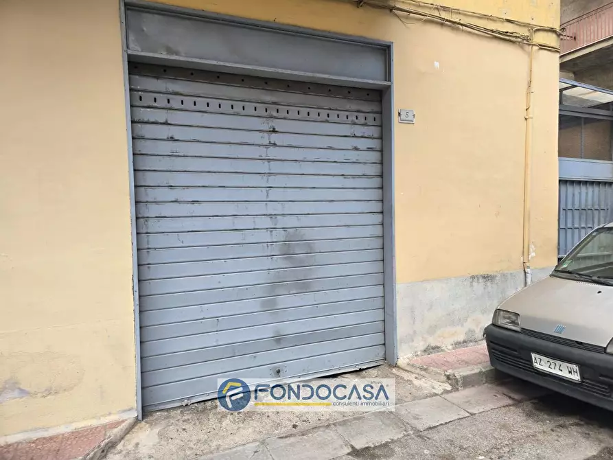 Immagine 1 di Magazzino in vendita  in Via limone 3 a Sant'arpino