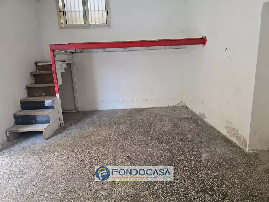 Immagine 3 di Magazzino in vendita  in Via Limone 1 a Sant'arpino