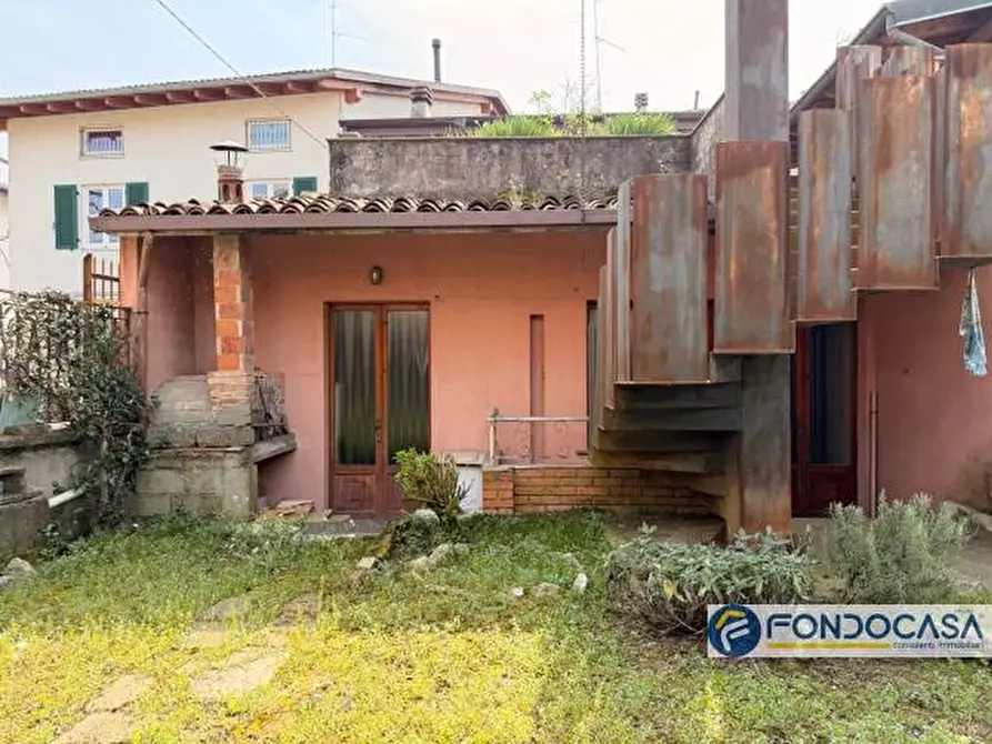 Immagine 3 di Appartamento in vendita  a Bariano