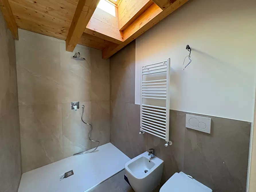 Immagine 15 di Casa semindipendente in vendita  in Viale Lodi 10 a Ardesio