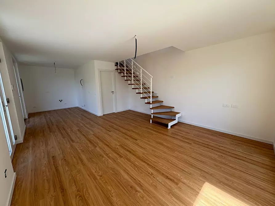 Immagine 11 di Casa semindipendente in vendita  in Viale Lodi 10 a Ardesio