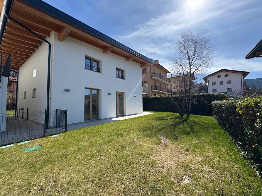 Immagine 24 di Casa semindipendente in vendita  in Viale Lodi 10 a Ardesio