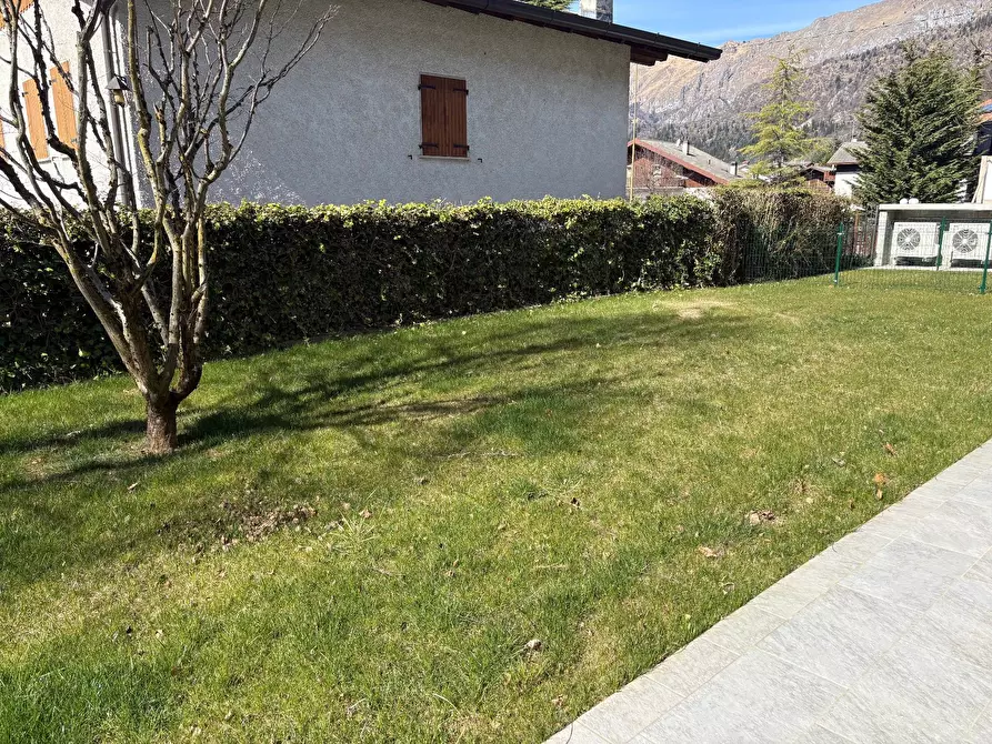 Immagine 26 di Casa semindipendente in vendita  in Viale Lodi 10 a Ardesio