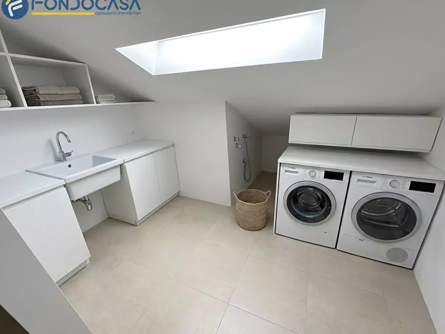 Immagine 5 di Appartamento in vendita  in Via Francesco Petrarca 20 a Monsampolo Del Tronto