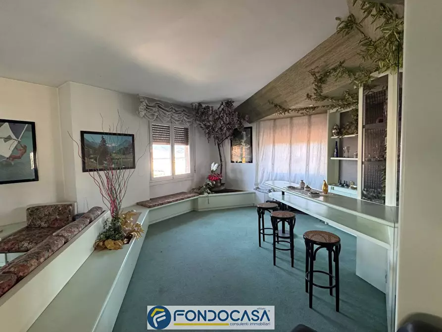 Immagine 3 di Villa in vendita  a Capriolo