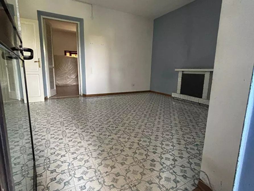 Immagine 6 di Villa in vendita  in via mar ionio 42 a Pontecagnano Faiano