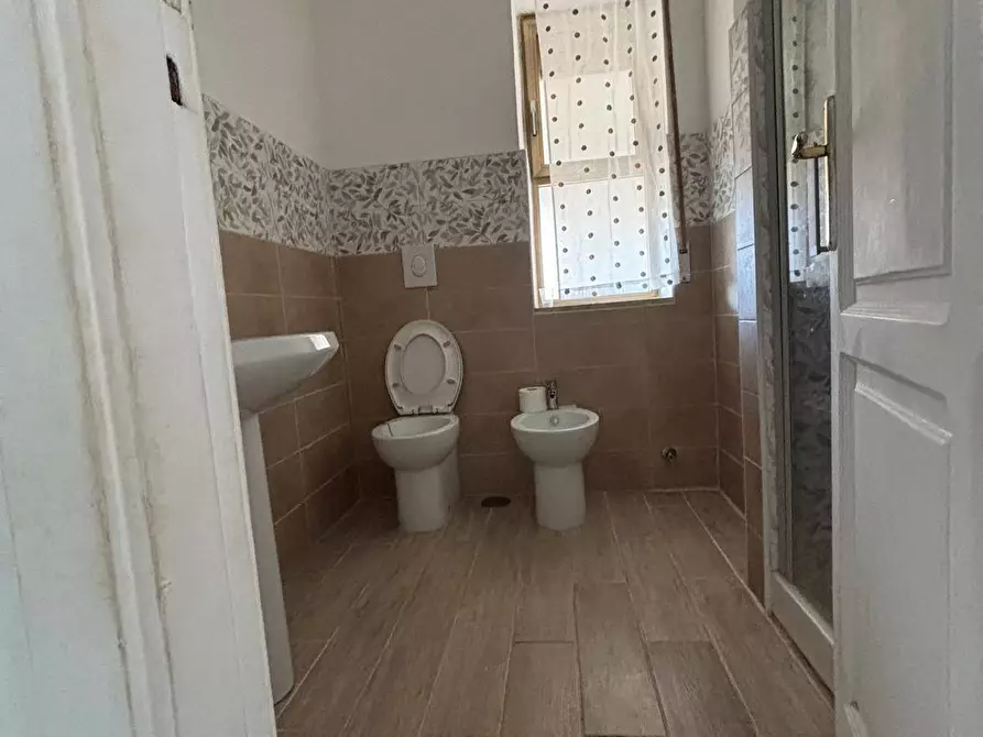 Immagine 9 di Villa in vendita  in via mar ionio 42 a Pontecagnano Faiano