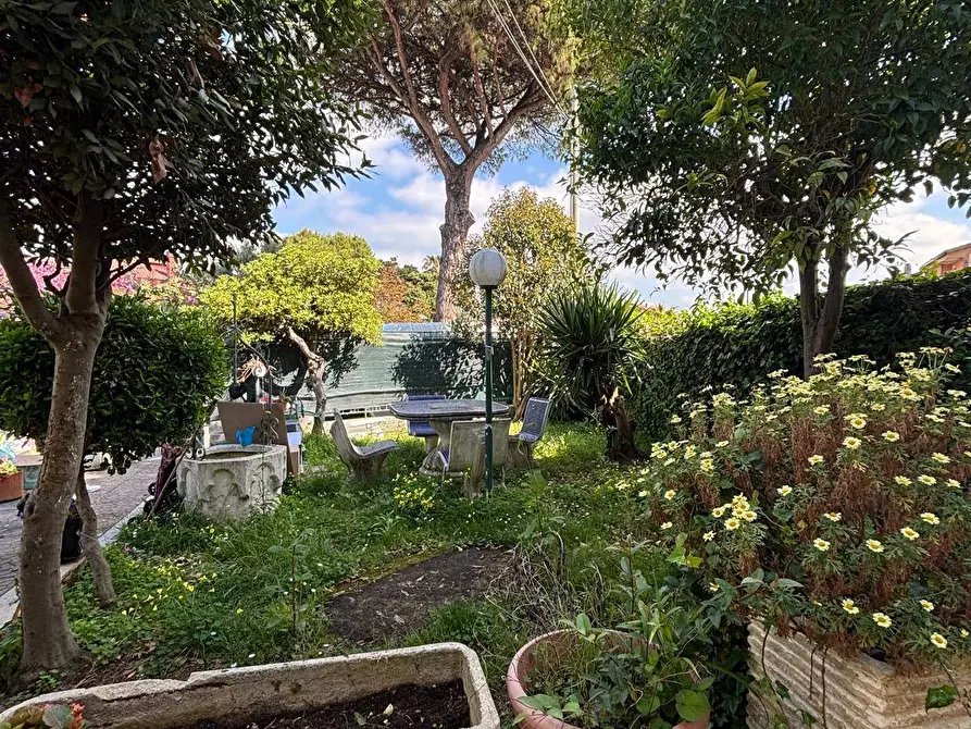 Immagine 10 di Villa in vendita  in via mar ionio 42 a Pontecagnano Faiano