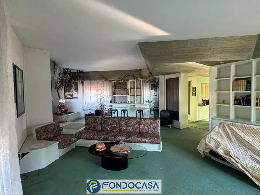 Immagine 3 di Villa in vendita  a Capriolo