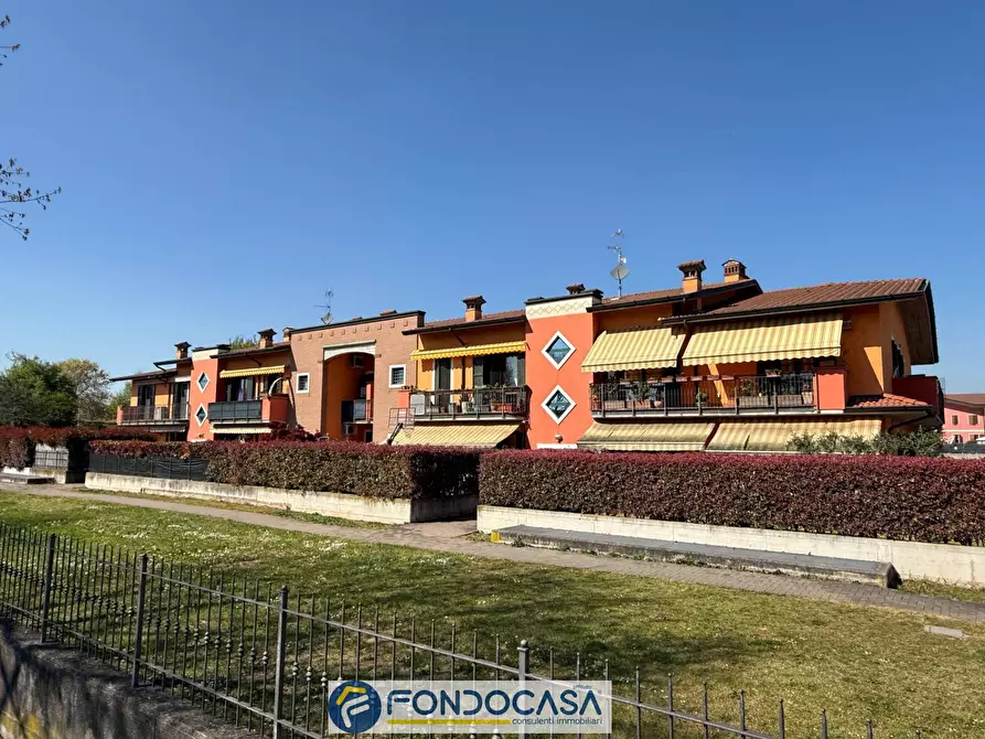 Immagine 3 di Appartamento in vendita  a Travagliato