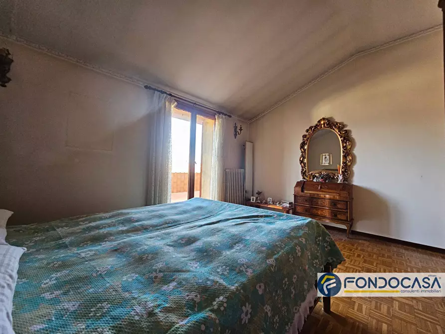 Immagine 9 di Appartamento in vendita  in Via V. Bellini a Castelli Calepio