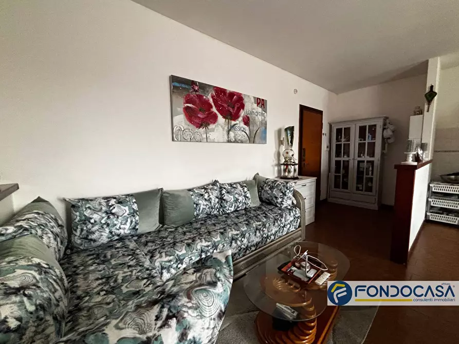 Immagine 3 di Appartamento in vendita  in Via Antonio Locatelli 6 a Castelli Calepio