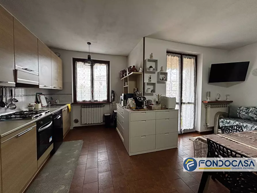 Immagine 4 di Appartamento in vendita  in Via Antonio Locatelli 6 a Castelli Calepio