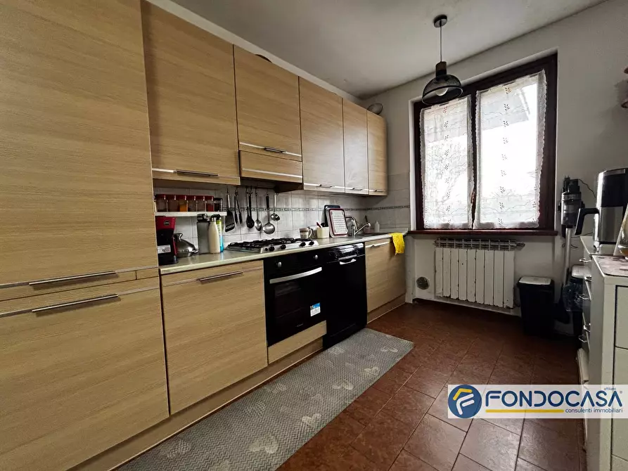 Immagine 5 di Appartamento in vendita  in Via Antonio Locatelli 6 a Castelli Calepio